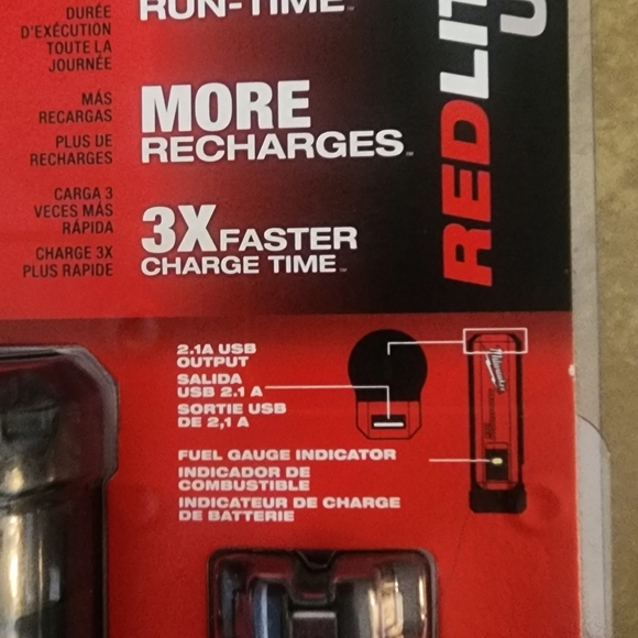 REDLITHIUM USB Charger and portable power source Kit - Picture 6 of 6